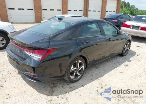 2023 Hyundai Elantra Sel from USA, damaged, VIN 5NPLS4AG9PH113937